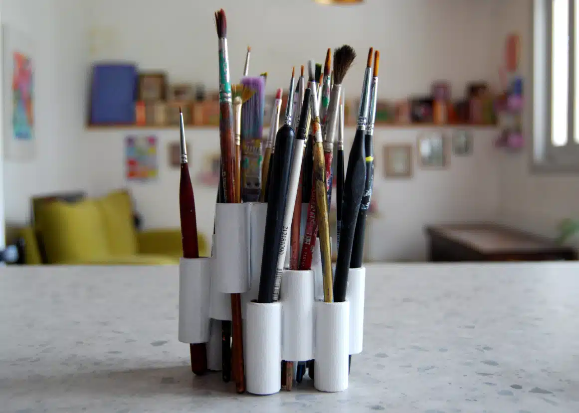 paintbrush-holder-02